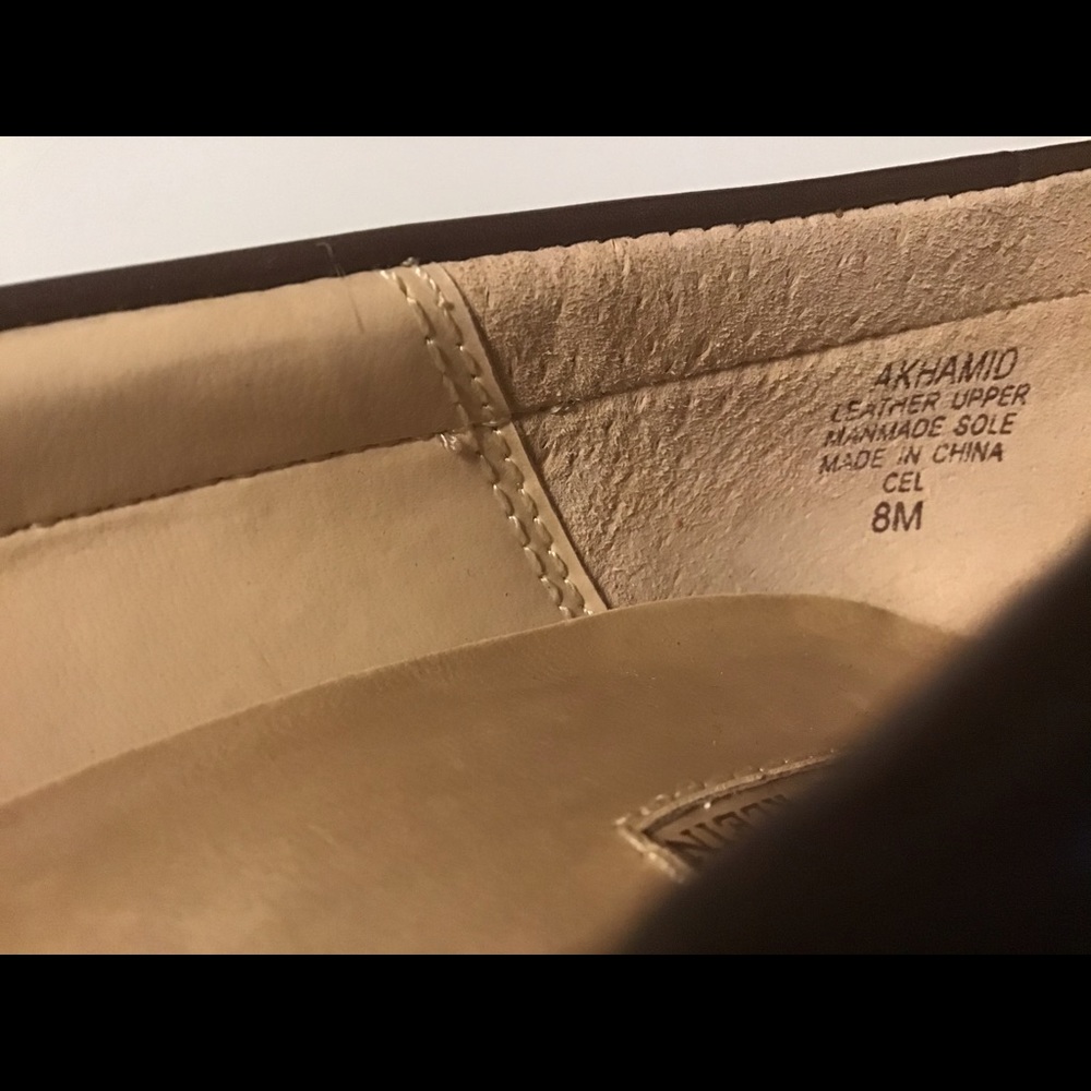 Beautiful Anne Klein women’s dress shoes. - Picture 6 of 6
